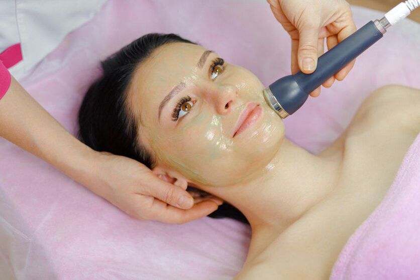 hardware procedure of face rejuvenation